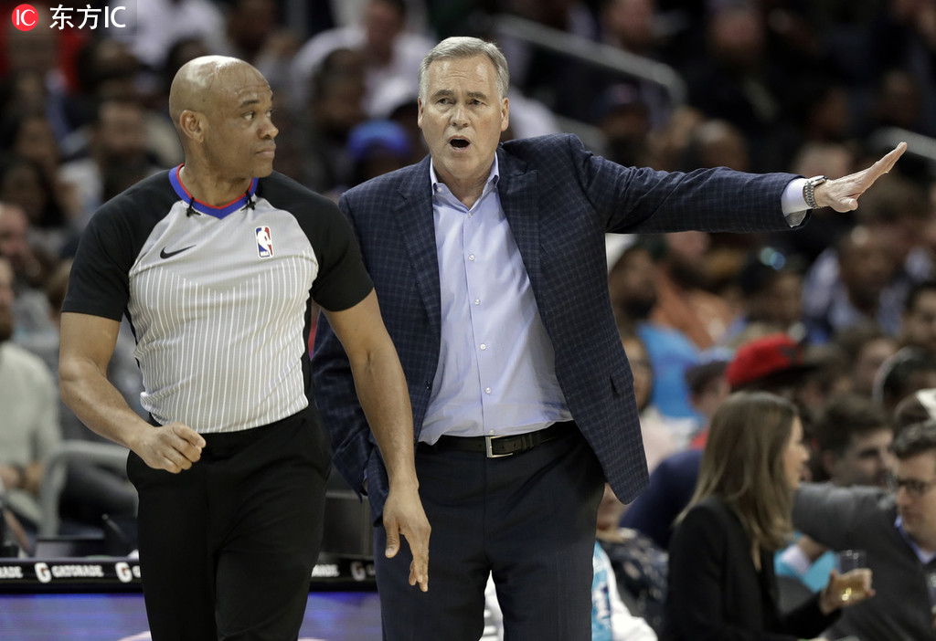 爱游戏官网包含夏洛特黄蜂今夜复出首秀；志在法国杯名次提升；气氛紧张；球队文化再被提及的词条